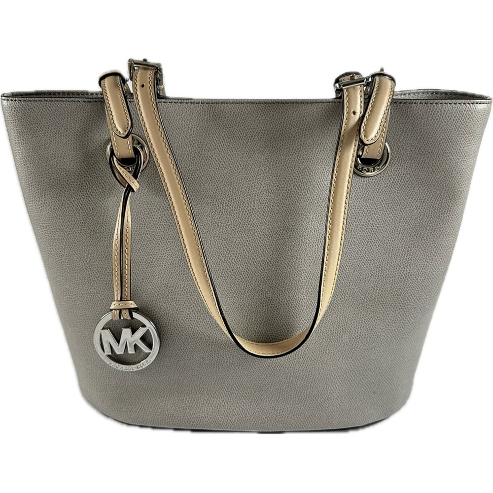 Michael Kors Jet Set Travel Medium Tote